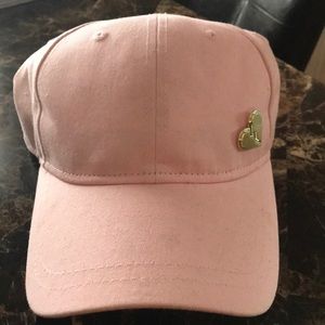Pink new era hat heart emblem